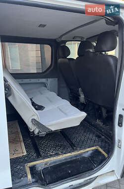 Минивэн Renault Trafic 2007 в 
