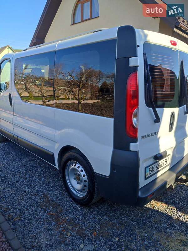 Минивэн Renault Trafic 2009 в Рокитном фото 2 Минивэн Renault Trafic 2009 в Рокитном