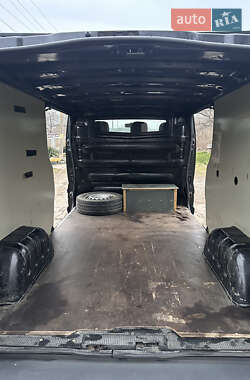Грузовой фургон Renault Trafic 2010 в 