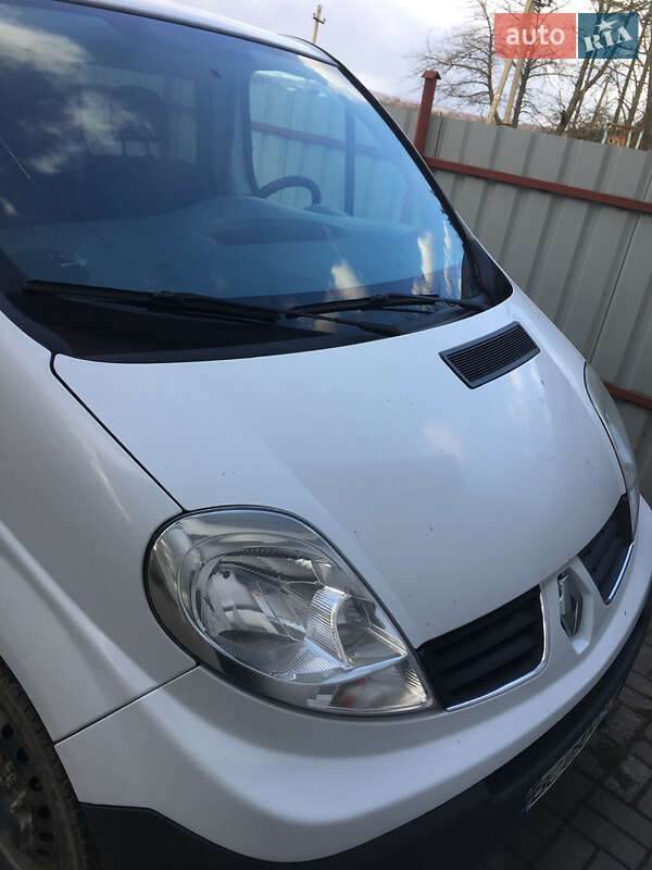 Renault Trafic 2012