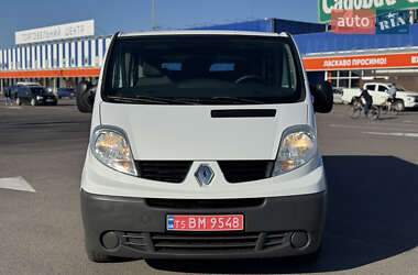Минивэн Renault Trafic 2014 в 