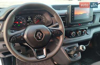 Вантажний фургон Renault Trafic 2022 в 