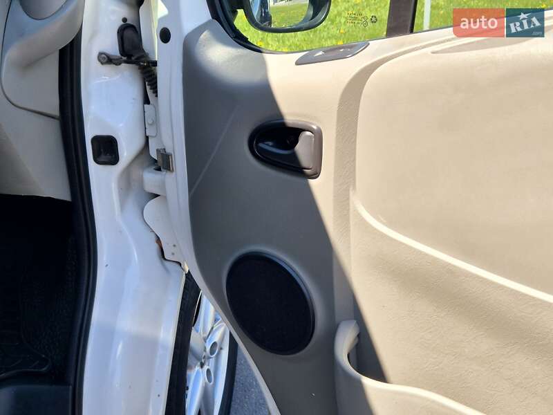 Мінівен Renault Trafic 2013 в Вінниці