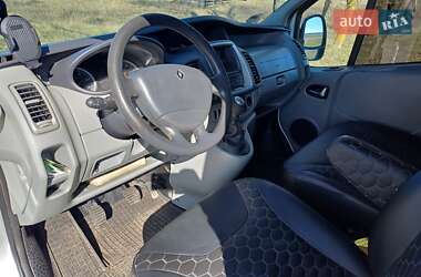 Мінівен Renault Trafic 2013 в 