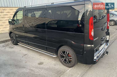 Мінівен Renault Trafic 2014 в 