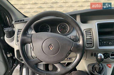 Мінівен Renault Trafic 2014 в 