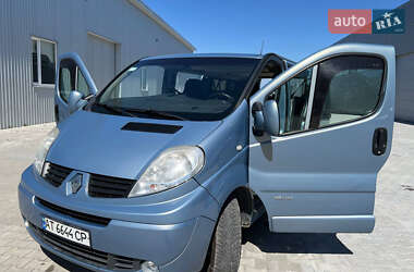 Мінівен Renault Trafic 2013 в 
