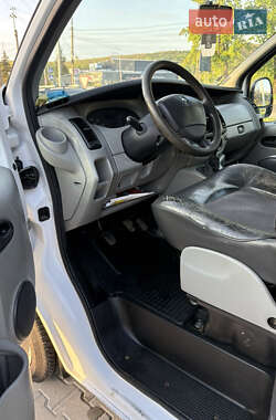 Мінівен Renault Trafic 2006 в 