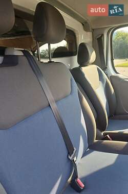Вантажний фургон Renault Trafic 2013 в 