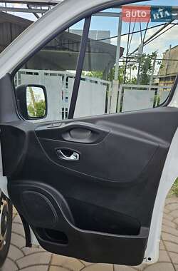 Грузовой фургон Renault Trafic 2021 в 