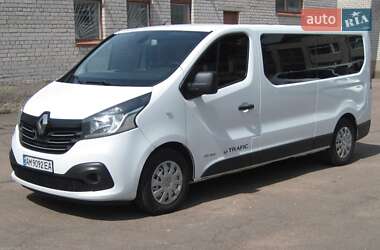 Мінівен Renault Trafic 2016 в 