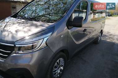 Мінівен Renault Trafic 2020 в 
