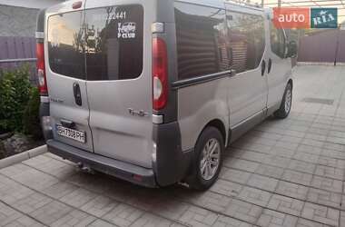 Минивэн Renault Trafic 2010 в 