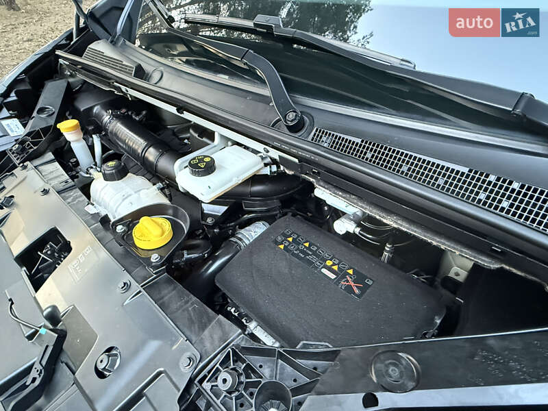 Другие грузовики Renault Trafic 2021 в Киеве
