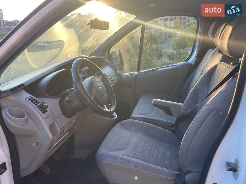 Минивэн Renault Trafic 2014 в Ивано-Франковске