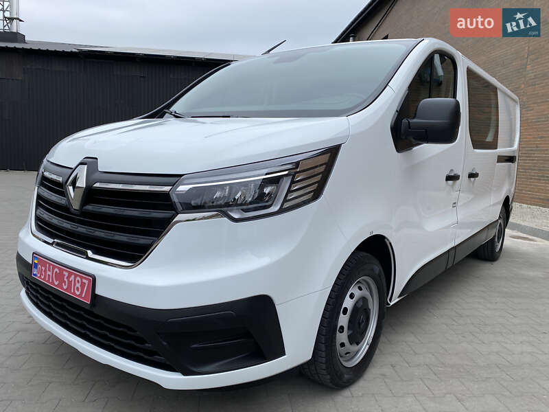 Renault Trafic 2023