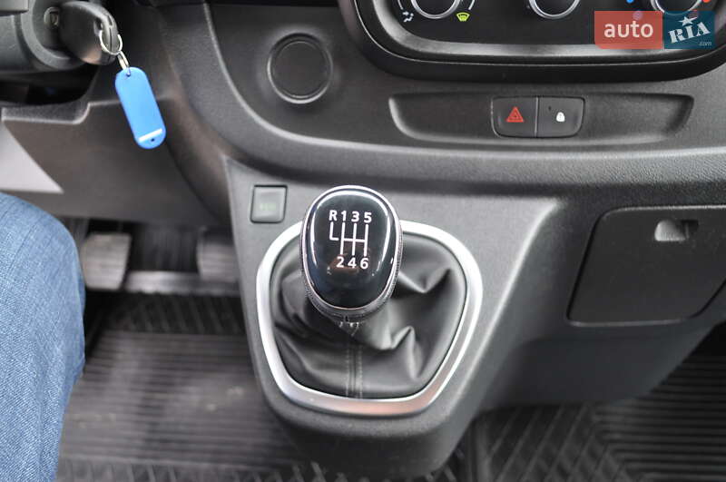 Мінівен Renault Trafic 2020 в Києві