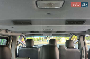Мінівен Renault Trafic 2012 в 