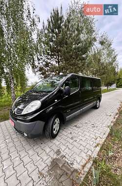 Вантажопасажирський фургон Renault Trafic 2014 в Дубні
