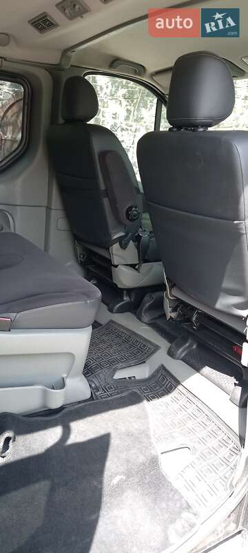 Минивэн Renault Trafic 2011 в Житомире фото 10 Минивэн Renault Trafic 2011 в Житомире