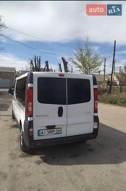 Минивэн Renault Trafic 2010 в 
