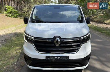 Вантажний фургон Renault Trafic 2023 в 