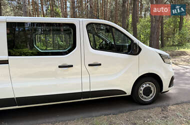 Вантажний фургон Renault Trafic 2023 в 