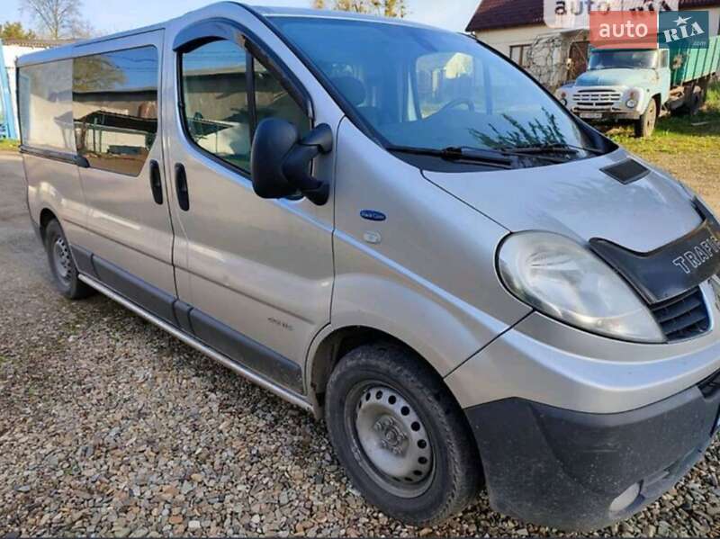 Renault Trafic 2012