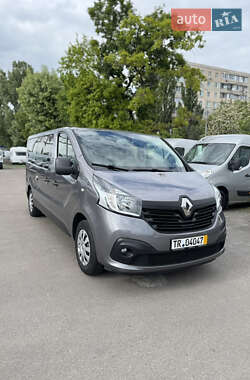 Мінівен Renault Trafic 2016 в 