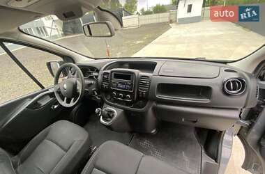 Вантажний фургон Renault Trafic 2022 в 
