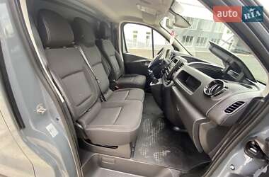 Вантажний фургон Renault Trafic 2022 в 