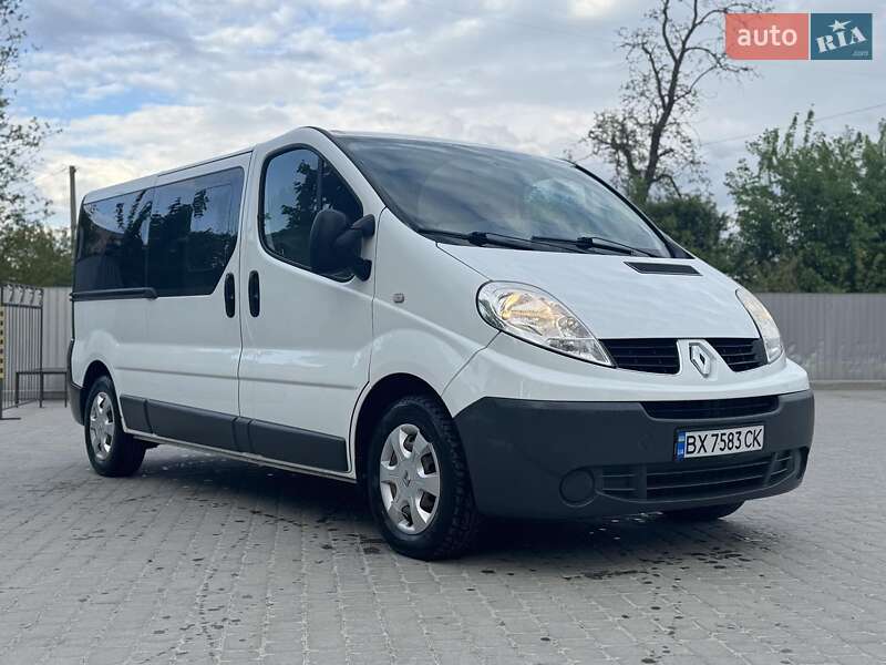 Мінівен Renault Trafic 2013 в Старокостянтинові