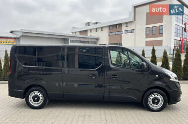 Минивэн Renault Trafic 2020 в 