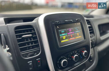 Минивэн Renault Trafic 2020 в 
