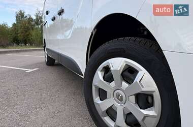 Вантажний фургон Renault Trafic 2024 в 