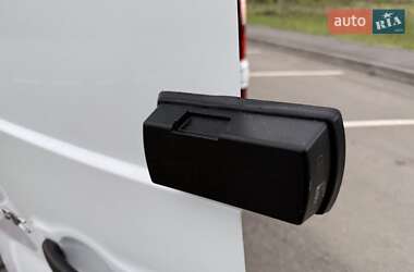 Вантажний фургон Renault Trafic 2024 в 