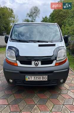 Мінівен Renault Trafic 2006 в 