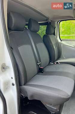 Мінівен Renault Trafic 2006 в 