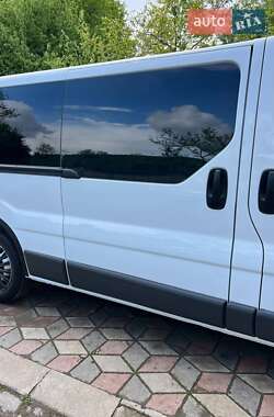 Мінівен Renault Trafic 2006 в 