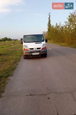 Вантажний фургон Renault Trafic 2004 в 