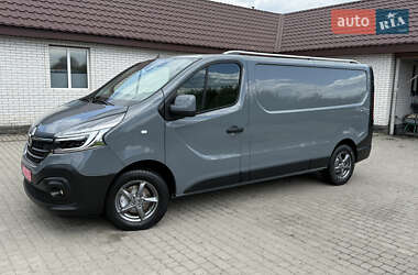 Грузовой фургон Renault Trafic 2020 в 