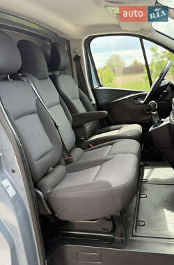 Грузовой фургон Renault Trafic 2020 в 