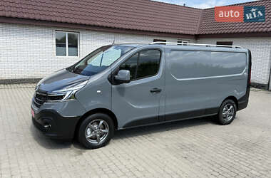 Грузовой фургон Renault Trafic 2020 в 