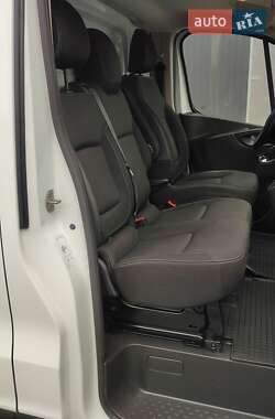 Грузовой фургон Renault Trafic 2021 в 