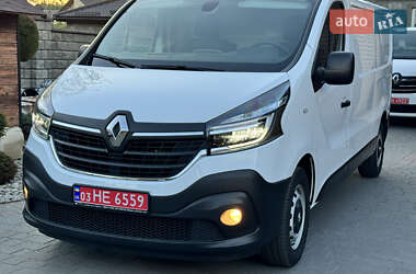 Грузовой фургон Renault Trafic 2020 в 