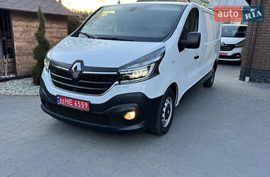 Грузовой фургон Renault Trafic 2020 в 