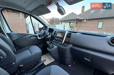 Грузовой фургон Renault Trafic 2020 в 
