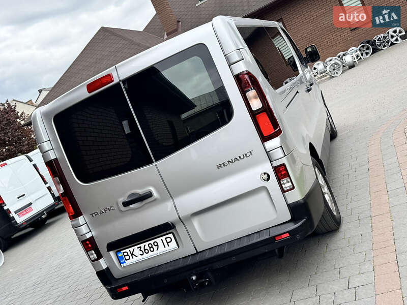 Минивэн Renault Trafic 2018 в Дубно