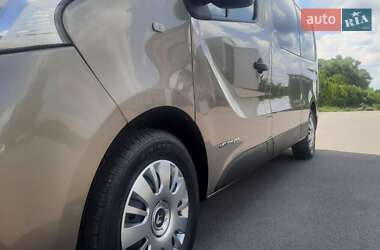 Мінівен Renault Trafic 2017 в 