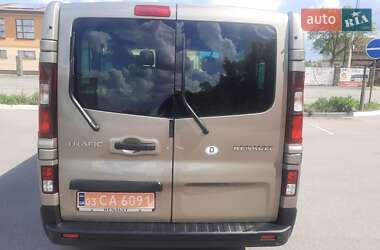 Мінівен Renault Trafic 2017 в 